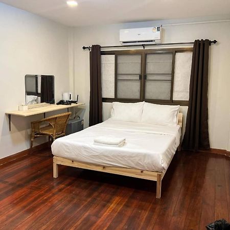 Go Inn Sao Chingcha - โกอินน์ เสาชิงช้า Μπανγκόκ Εξωτερικό φωτογραφία